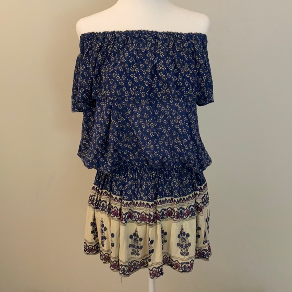 Cute, strapless summer dress